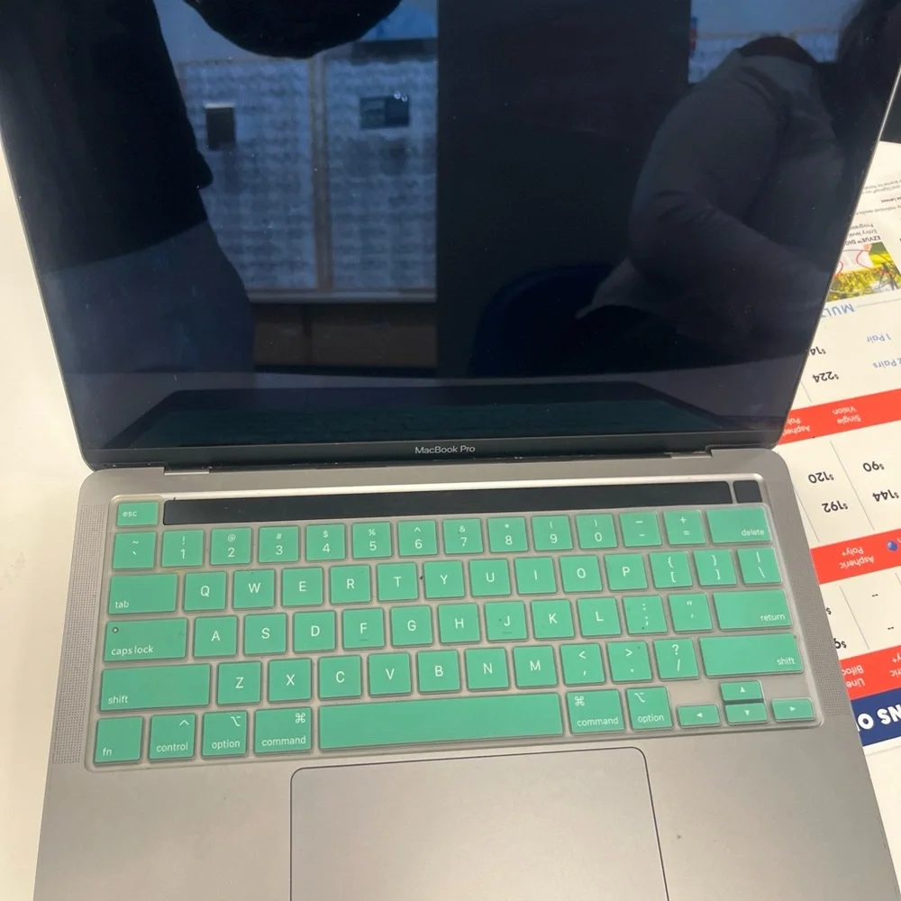 Apple MacBook Pro 13”